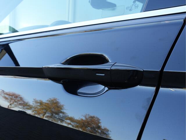 Volkswagen TIGUAN 1.5 TSI ACT Comfortline Business | Navigatie | Adaptive Cruise | Stoelverwarming