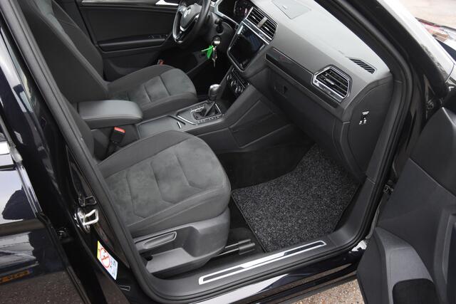 Volkswagen TIGUAN 1.5 TSI ACT Highline Business R , VIRTUAL COCKPIT , TREKHAAK , PANODAK , CLIMATR , LED KOPL ,