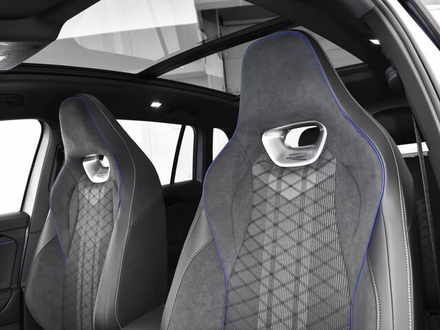 Volkswagen TIGUAN R-Line-Edition 1.5 eHybrid 272 pk 6 versn. DSG · Velgen 'york', 20 inch lichtmetaal in zwart · Interieur Pakket: Interieur style pakket · Trekhaak incl. aanhangermanoeuvreerhulp (trailer assist) · Black style pakket ·