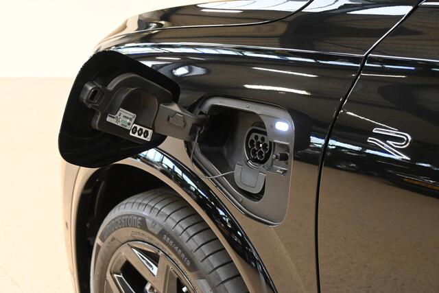 Volkswagen TIGUAN 1.5 eHybrid 204pk R-Line Edition | DCC | IQ. Light | Trekhaak | Harman Kardon | 100% (Dealer) onderhouden label