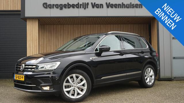 Volkswagen TIGUAN 2.0 TSI 180pk DSG 4Motion Highline Pano.Dak Virtual Elek.Trekhaak 18inch LM Adaptive Cruise DCC *Complete Tiguan*