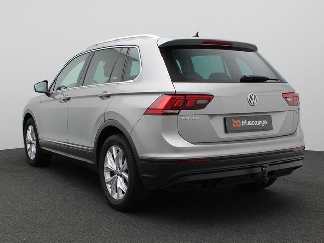 Volkswagen TIGUAN 1.4 TSI ACT Comfortline 150PK Alarm, Navi, Trekhaak, Clima, 17" LM Velgen, Inkl. buitenspiegels, PDC voor en achter