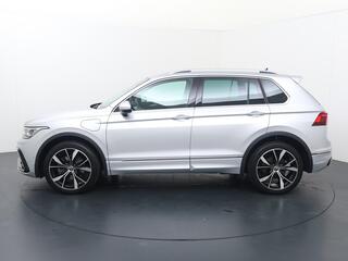 volkswagen-tiguan-1.4-tsi-ehybrid-r