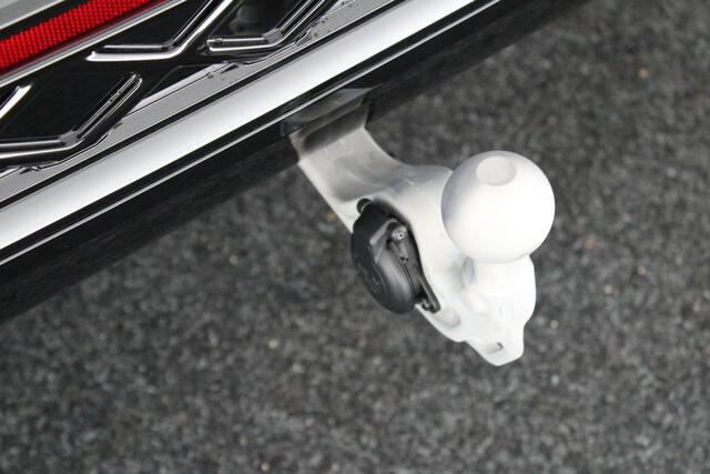 Volkswagen TIGUAN 1.5 272pk eHybrid R-Line Edition Black Style Trekhaak 360Camera Head-Up Navigatie Massage Stoelverwarming Panoramadak