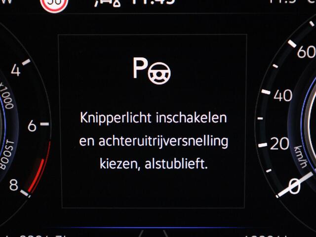 Volkswagen TIGUAN 1.4TSIe Hybrid 180kW/245PK R-Line DSG · Panoramadak · Trekhaak · Camera + Parkeersensoren