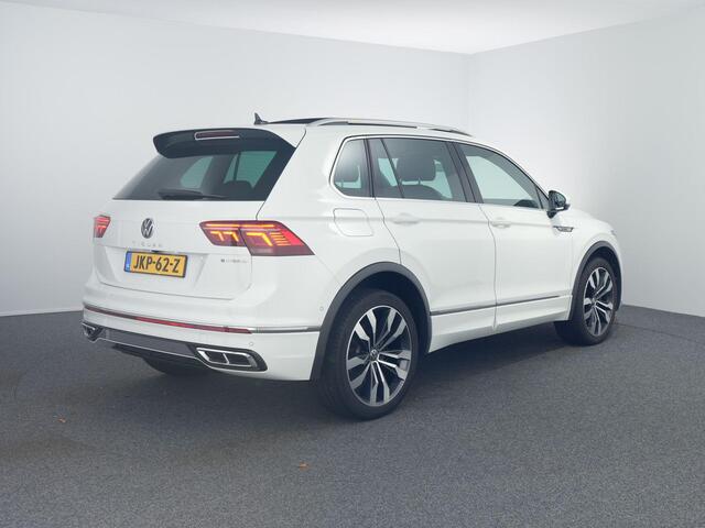 Volkswagen TIGUAN 1.4 TSI eHybrid R-Line Business+ | Leer | Pano | 360 Camera | 245PK |