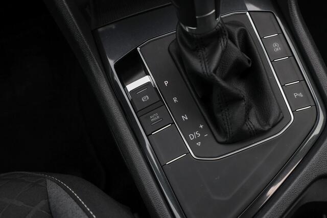 Volkswagen TIGUAN 1.4 TSI 150 PK DSG ? ACC ? Trekhaak ? 19 inch