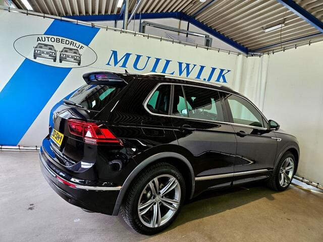 Volkswagen TIGUAN 1.5 TSI R-Line / Trekhaak / Adaptive / Virtual / NL Auto