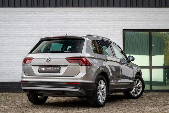 Volkswagen TIGUAN 2.0 TSI 4Motion Highline 360c Trekhaak LED Massage