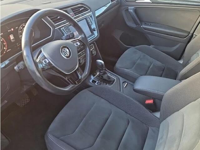 Volkswagen TIGUAN 1.4 TSI ACT Highline 150pk DSG| Trekhaak| Navi| 18'LM-velgen| LED| Parksensors