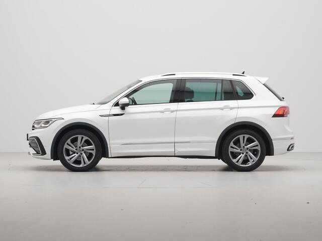 Volkswagen TIGUAN 1.5 TSI 150pk DSG R-Line Business Trekhaak Navigatie Camera Pdc Acc Carplay 10