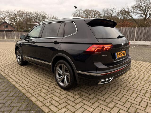 Volkswagen TIGUAN Allspace 1.5 TSI R-Line Business+ (NL-Auto / Elek. Trekhaak / Matrix / Camera / ACC)