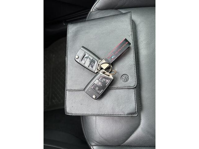 Volkswagen TIGUAN 2.0 TSI 4Motion Highline Full Optie !! Nieuwstaat