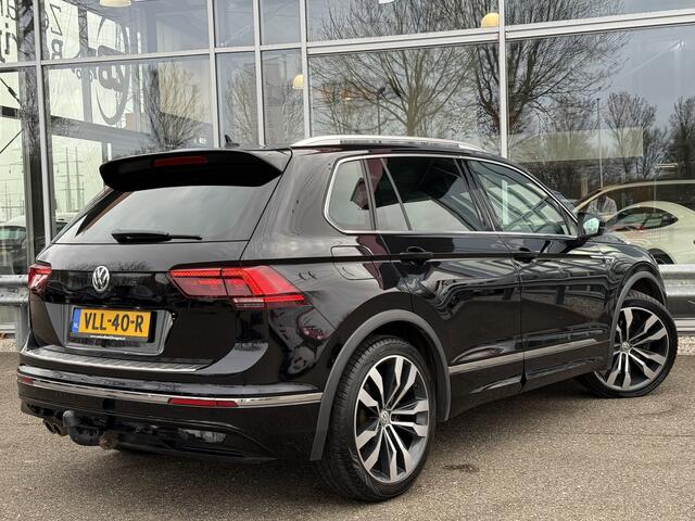 Volkswagen TIGUAN 2.0 TDI 4Motion R-line | Grijs kent. | Pano | Virutal | ACC | Trekhaak