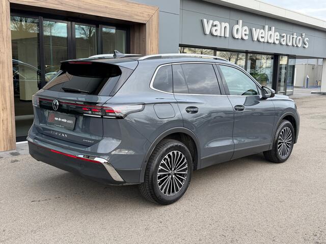 Volkswagen TIGUAN 1.5 eHybrid Elegance 204pk | Trekhaak | 360 camera | Dode hoek | Elek. klep | incl. verlengde garantie