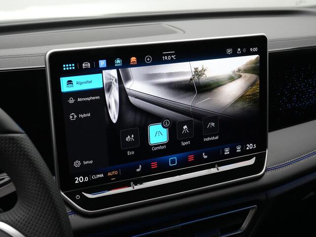 Volkswagen TIGUAN 1.5 eHybrid 272 pk DSG R-Line Edition | Panoramadak | Stoel-/stuurverwarming | Sportstoelen | Standkachel | Park Assist | Side Assist | 20 inch