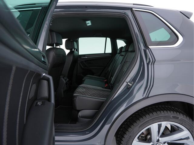 Volkswagen TIGUAN 1.4 TSI R-Line Business+ (Plug-in) (INCL-BTW) Aut. *PANO | FULL-LED | ADAPTIVE-CRUISE | DIGI-COCKPIT | HEATED-COMFORTSEATS | NAV-FULLMAP | DAB+ | TOWBAR | PRIVACY-GLASS | ECC | PDC | 19''ALU
