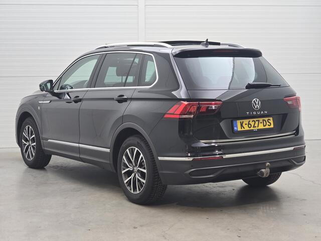 Volkswagen TIGUAN 1.5 TSI Life Business | Panoramadak | Trekhaak | Camera |* 27 t/m 31 dec eindejaarsshow!!