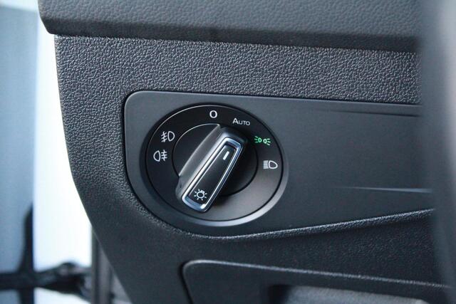 Volkswagen TIGUAN 2.0 TSI 4Motion R-line | ACC | Stoelverwarming |