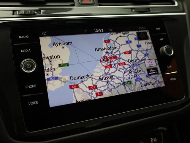 Volkswagen TIGUAN 1.5TSI/150PK ACT Highline DSG · Navigatie · Apple/Android Car Play · Trekhaak · Stoelverwarming ·