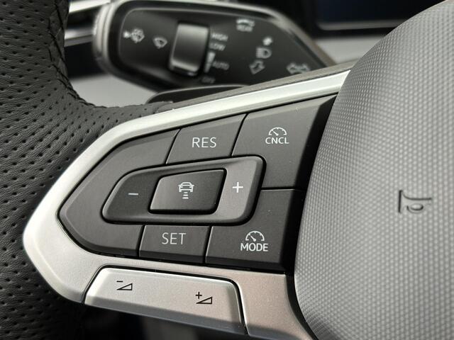 Volkswagen TIGUAN 1.5 eHybrid R-Line Edition