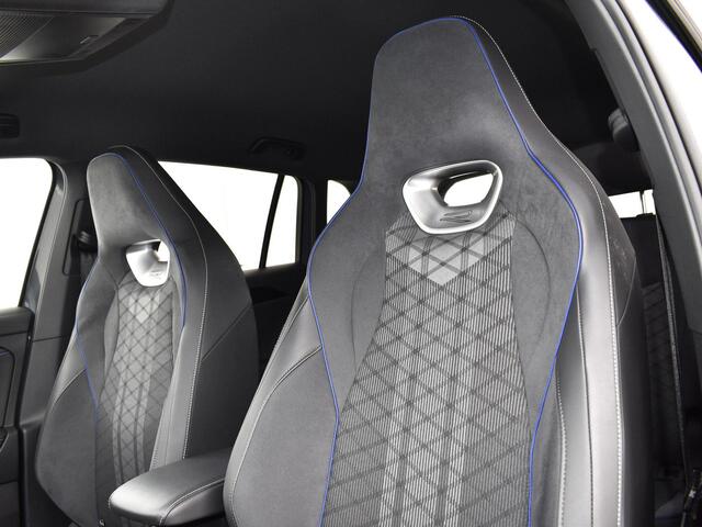 Volkswagen TIGUAN 1.5 eTSI 150pk DSG R-Line Business · Apple/Android Car Play · Camera · Elek. Trekhaak · Massage · Navigatie · 20'' Inch · Garantie t/m 27-02-2028 of 100.000km