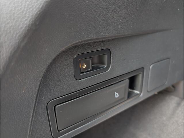 Volkswagen TIGUAN Allspace 1.5 TSI Comfortline Business. 7 persoons