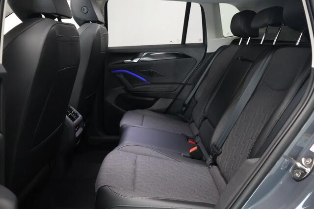 Volkswagen TIGUAN 1.5 TSI eHybrid 150 kW Life | Panoramadak | Trekhaak | LED