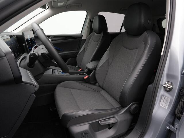 Volkswagen TIGUAN 1.5 eHybrid 204 pk DSG Life | Achteruitrijcamera | Stuur-/stoelverwarming | Adaptive Cruise