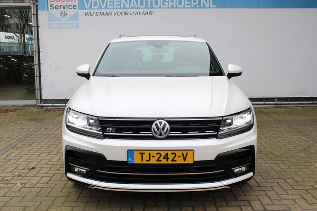 Volkswagen TIGUAN 1.4 TSI Highline Business R-Line | Incl. 12 maanden Garantie | Panorama dak | Stoelverwarming | Achteruitrijcamera | Elektrische kofferbakklep | Adaptive cruise controle | DAB | Apple CarPlay/Android Auto | Virtual cockpit | Climate controle | Navigatie |
