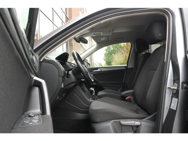 Volkswagen TIGUAN Allspace 2.0 TDI Highline 7p. Trekhaak, Achteruitrijcamera, ACC
