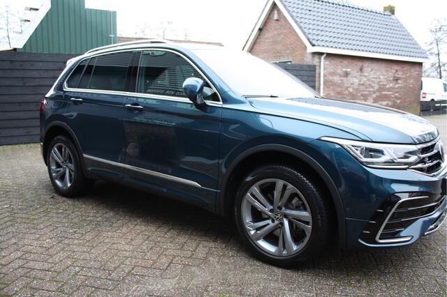 Volkswagen TIGUAN 1.4 TSI eHybrid R-Line Business+ Niet de goedkoopste, maar wel bomvol met opties.