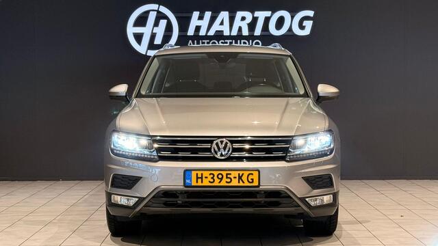 Volkswagen TIGUAN 2.0 TSI 4Motion Highline + TREKHAAK / CAMERA / STOELVERWARMING