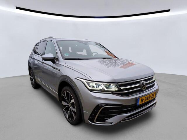 Volkswagen TIGUAN Allspace 1.5 TSI R-Line Business+ 7 persoons DSG Automaat Winterpakket / El. achterklep / Panoramadak / Navigatie / Camera / Clima / LED