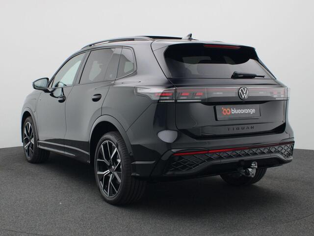 Volkswagen TIGUAN 1.5 eHybrid R-Line Edition 204PK DSG Pano-Schuifdak, Black Style, Trekhaak, 20" LM Velgen, Keyless, Navi via Apple Carplay/Android Auto, Stoel-Stuurverwarming