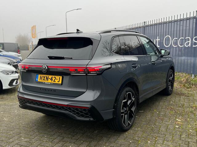 Volkswagen TIGUAN 1.5 eHybrid 204pk DSG R-Line Edition Leder Trekhaak Panoramadak / Demonstratieauto