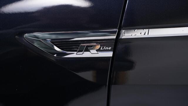 Volkswagen TIGUAN 1.5 TSI Comfortline Business 1e eigenaar NAP R-Line 19-inch lmv digitale-cockpit PDC v+a Distance controle Climate-controle Privat-glas DAB Navi full Park-pilot elektrische achterklep