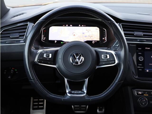 Volkswagen TIGUAN 2.0 TSI 4Motion R-Line 2x Panodak | 360° | Head-up | Keyless | Virtual | Elektrische kofferklep | Klasse 3 | 20"Inch |