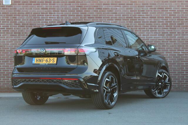 Volkswagen TIGUAN 1.5 eTSI 150PK DSG R-Line |PANO|BLACK-STYLE|TREKHAAK|IQ.DRIVE|CAMERA|