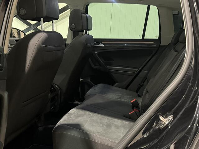 Volkswagen TIGUAN 1.4 TSI eHybrid Elegance Aut. | panorama | virtual-dash | trekhaak |