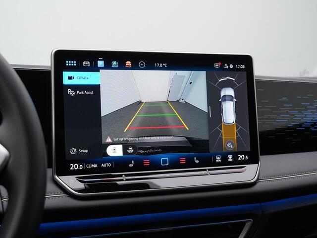 Volkswagen TIGUAN 1.5 eHybrid 204 pk DSG Elegance | Stuur-/stoelverwarming | Achteruitrijcamera | Leder/alcantara | Massage