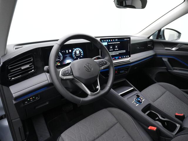 Volkswagen TIGUAN 1.5 eHybrid 204 pk DSG Life | Trekhaak | Adaptief onderstel | Stuur-/achterbankverwarming | Achteruitrijcamera