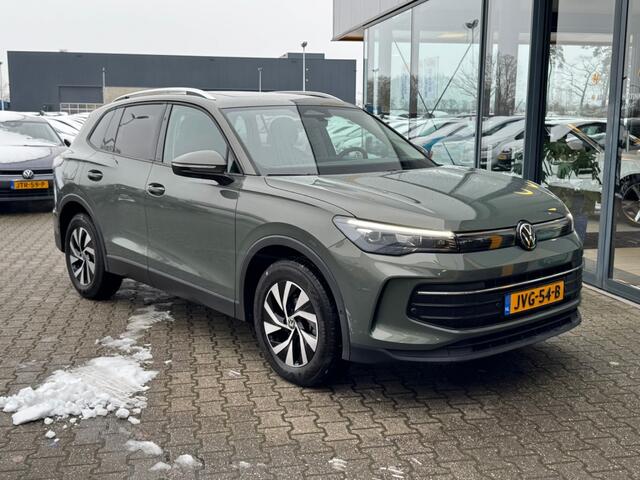 Volkswagen TIGUAN 1.5 eTSI Life Edition - schuif/kanteldak - winterpakket - camera