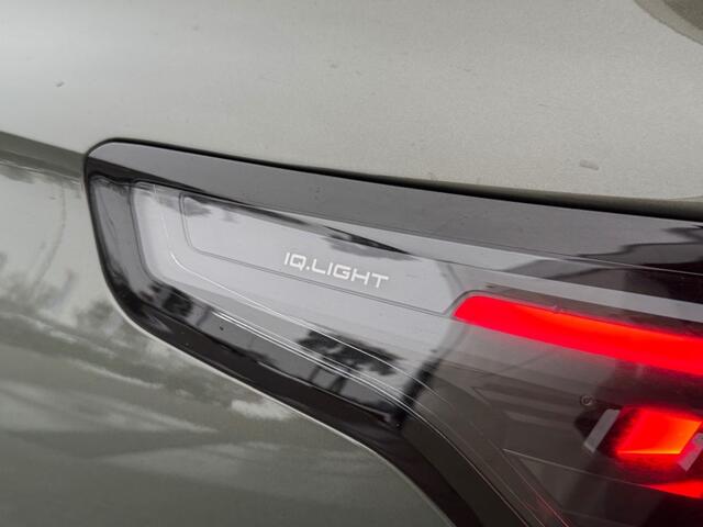 Volkswagen TIGUAN 1.5 eTSI Life Edition - schuif/kanteldak - winterpakket - camera