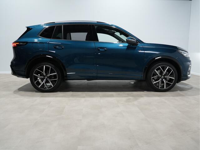 Volkswagen TIGUAN 1.5 eHybrid 204pk R-Line Business Trekhaak Navigatie Camera Acc Massage Android/Carplay 19