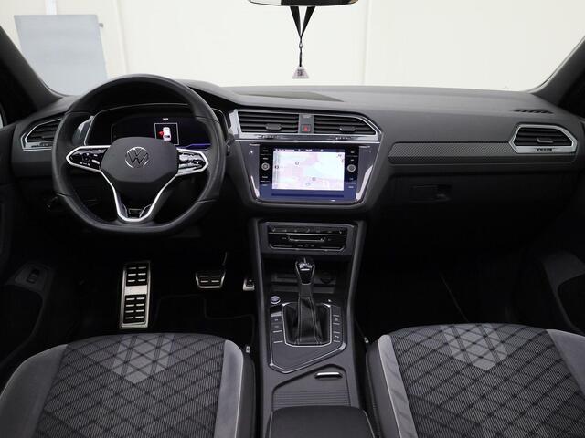 Volkswagen TIGUAN 1.5TSI/150PK R-Line Business DSG · Panoramadak · Camera + Parkeersensoren · Trekhaak