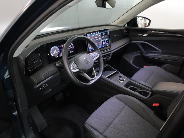 Volkswagen TIGUAN 1.5 eTSI Life Edition 150 pk Automaat (DSG) | Verlengde garantie | Navigatie | Trekhaak (wegklapbaar) | Parkeersensoren (Park assist) | Achteruitrijcamera | Stoelverwarming |