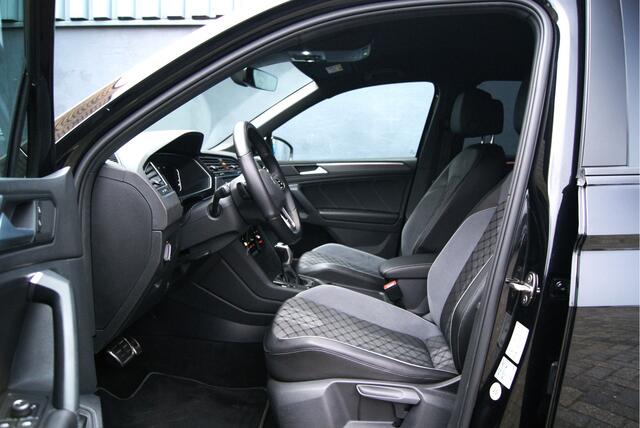 Volkswagen TIGUAN 1.4 TSI 245PK eHybrid 2xR-Line Carplay/IQLight/Navi+/Blackpack