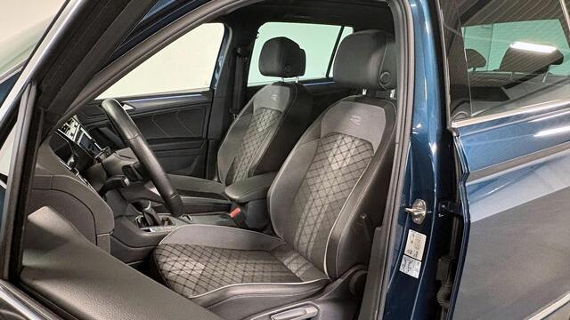 Volkswagen TIGUAN 1.4 TSI eHybrid R-Line Business+ | Pano Dak | DCC | Winter pack | PHEV