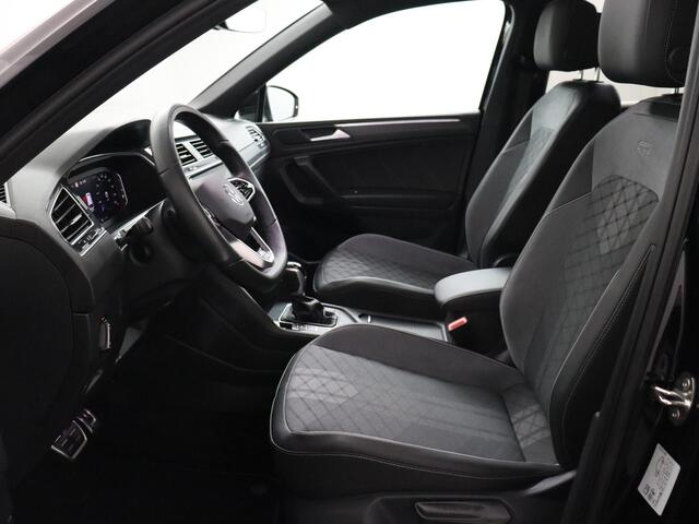 Volkswagen TIGUAN Allspace 1.5 TSI R-Line Business 7 Persoons! | Panoramadak | ACC | IQ Light!